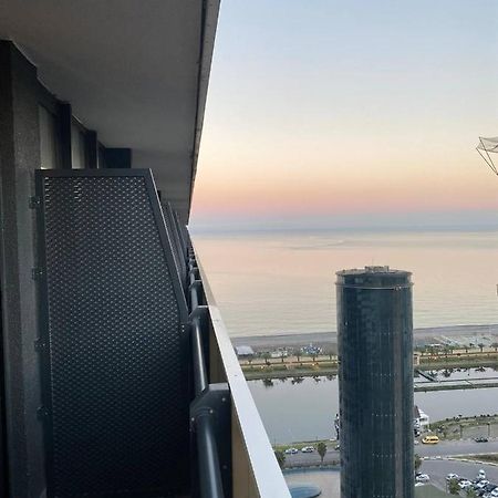 Orbi City Luxury Studio Harbour And Sea View Batumi Luaran gambar